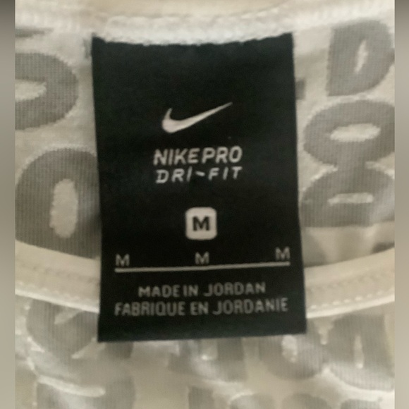 Nike Pro Dry Fit workout top. Perfect for all activities and comfy and soft - Picture 2 of 2